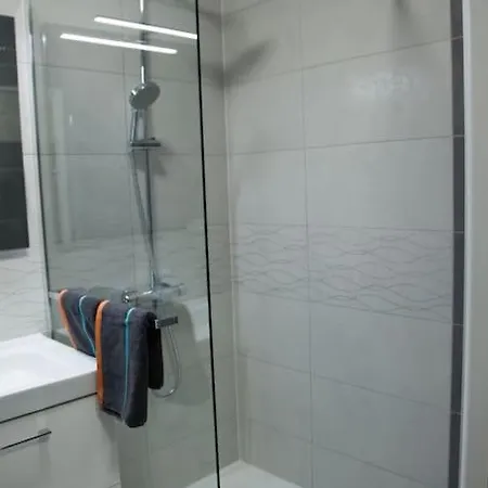 Apartman Stylish In Only 50 Meters From ! *